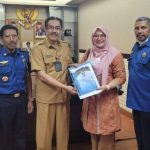 Sumbawa Dapat Bantuan Hibah 1 Unit Mobil Damkar