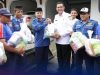 Bupati H. Jarot Serahkan Bantuan Sembako untuk Pegawai Damkar, SatPol PP dan Petugas Kebersihan