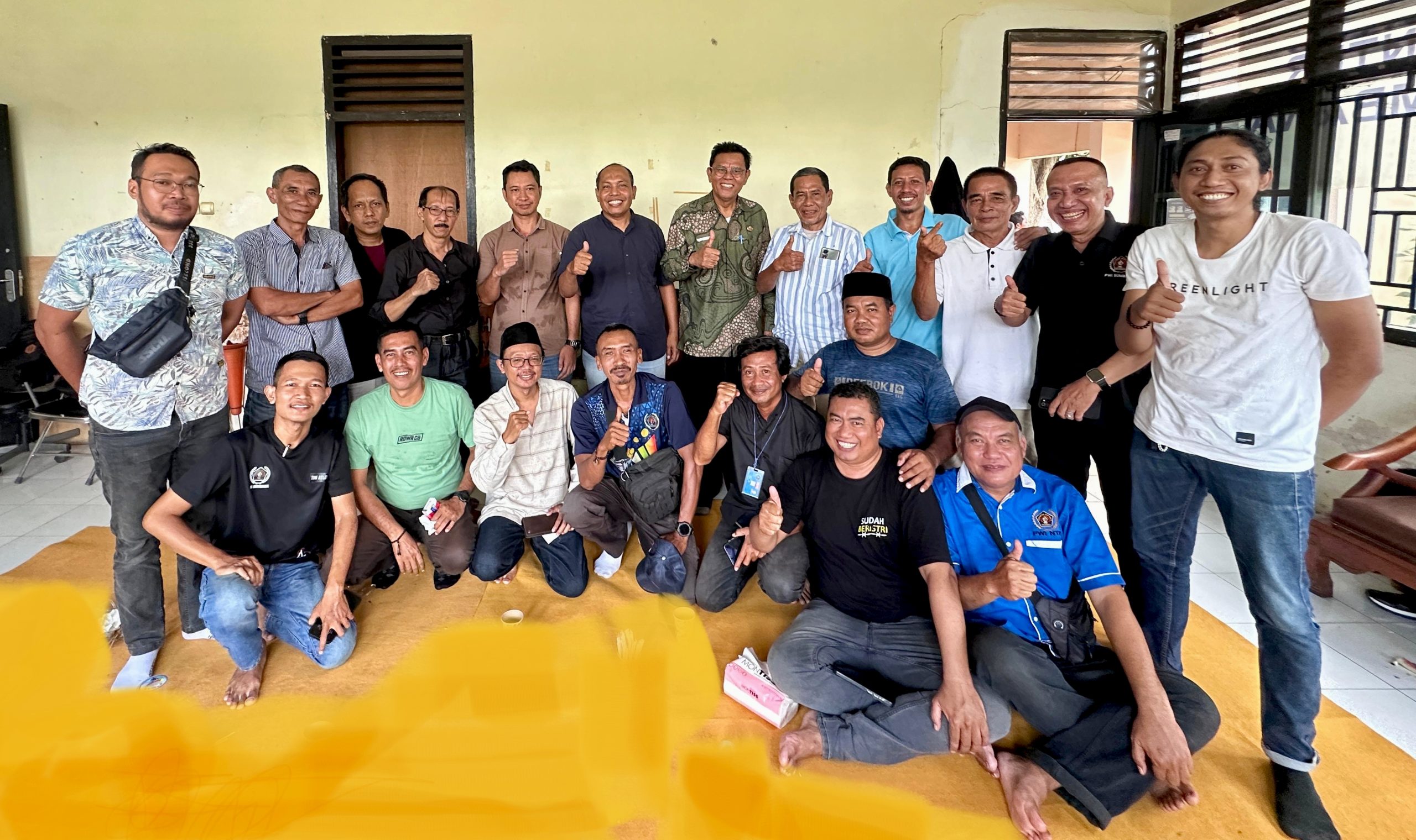 Bangun Sumbawa, Bupati: Kami Membutuhkan Dukungan Pers  