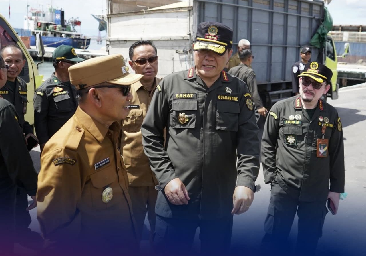 Dampingi Kepala Badan Karantina RI, Wabup Sumbawa Pastikan Hewan Kurban Dikirim Ke Jabodetabek Bebas Penyakit