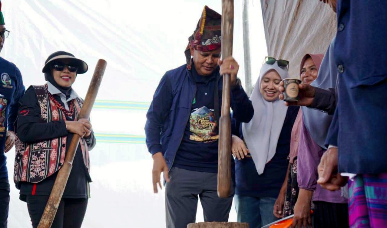 Dorong Kopi Tepal Mendunia, Bupati: Festival Ngemar Kawa Tonggak Agrowisata Batulanteh